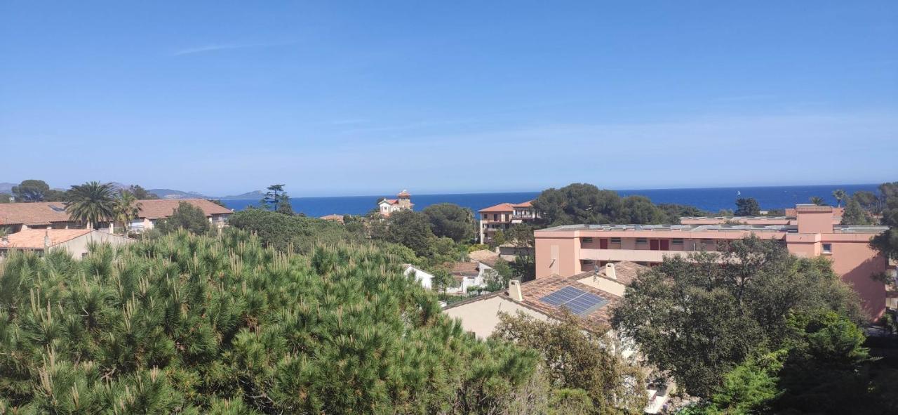 Appartement Lumineux Vue Mer Fréjus Exterior foto